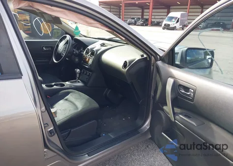 2014 Nissan Rogue Select S z USA, uszkodzony, nr VIN JN8AS5MT4EW605423